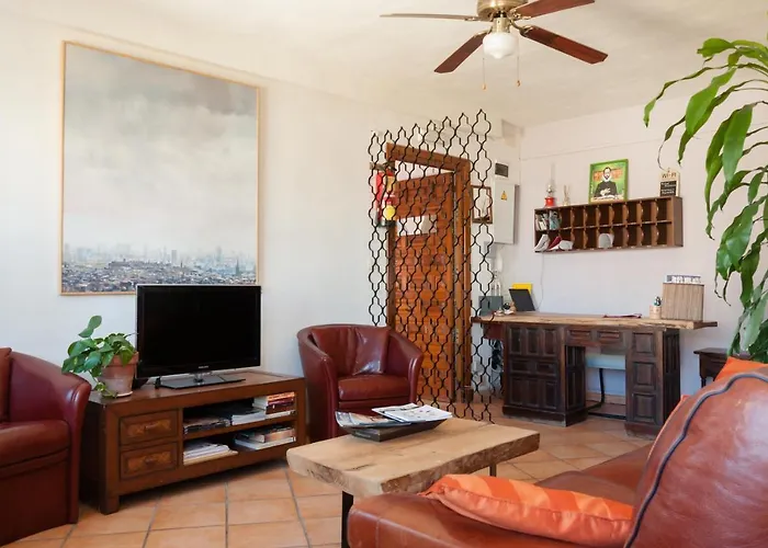 Your Guide to Finding a Cheap Hotel in Torremolinos, Spain